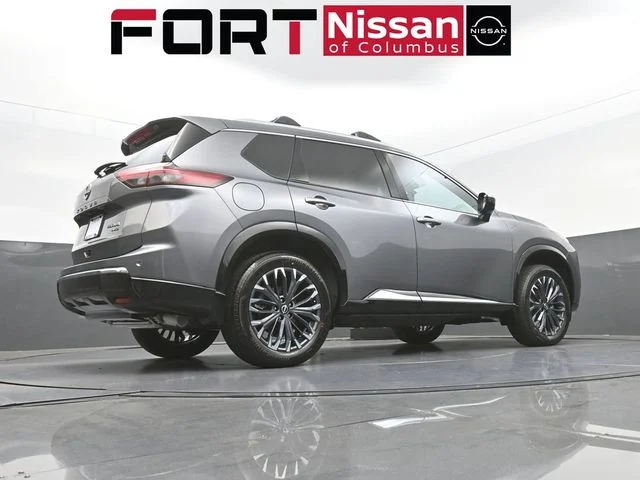 New 2026 Gray Nissan Platinum image 40