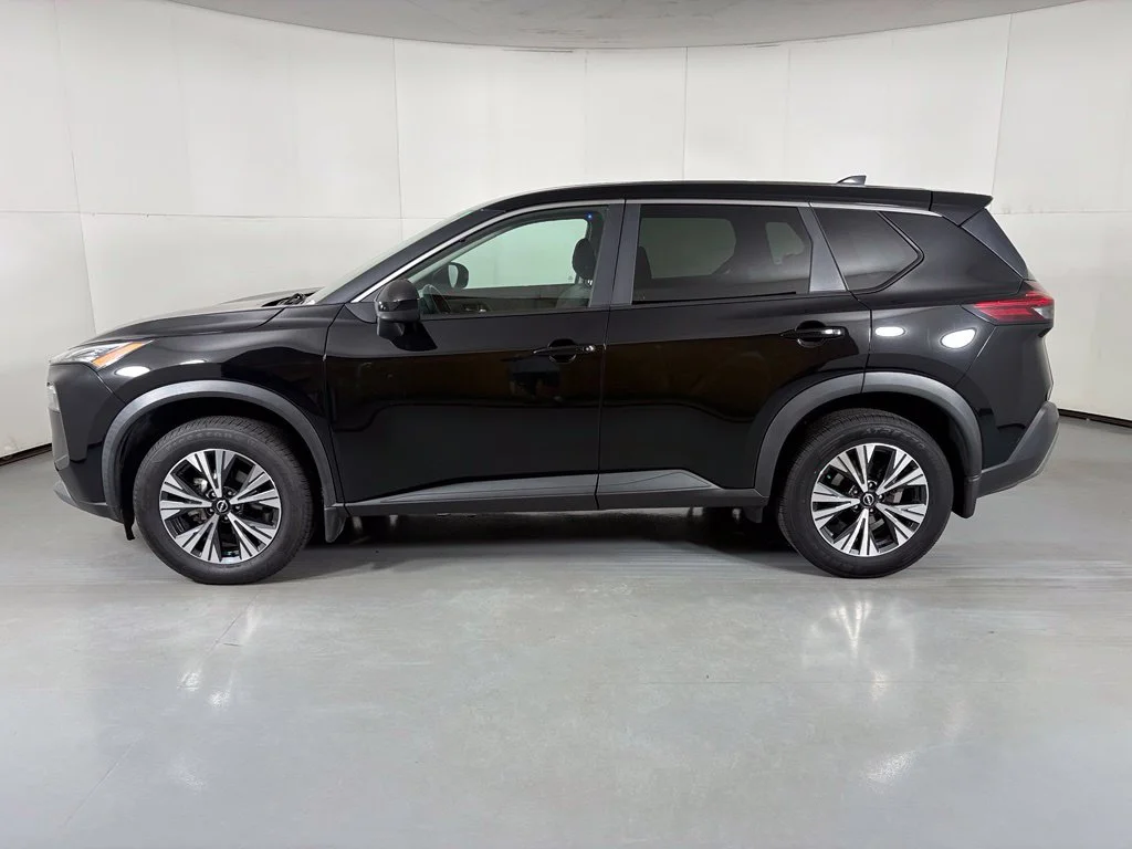 Used 2023 Black Nissan SV image 5