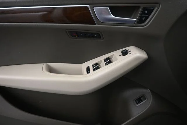 Used 2012 Ibis White Audi 3.2 Premium Plus image 24