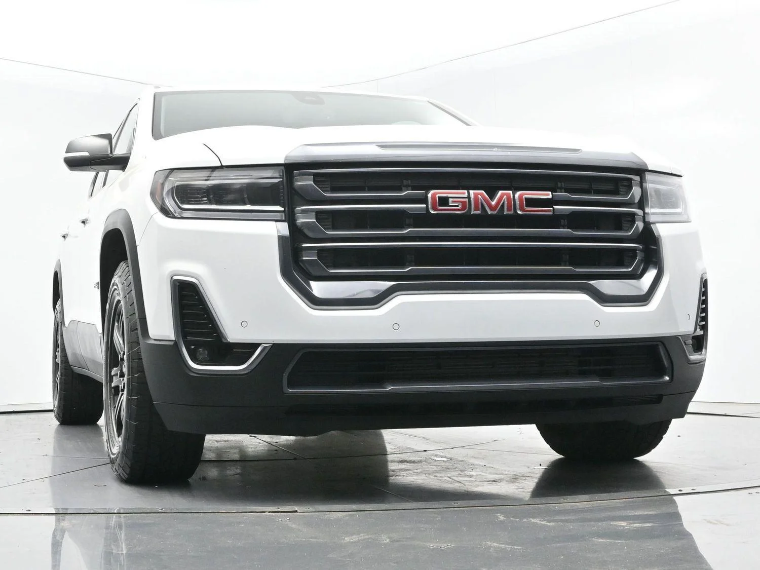 Used 2023 Summit White GMC AT4 image 45