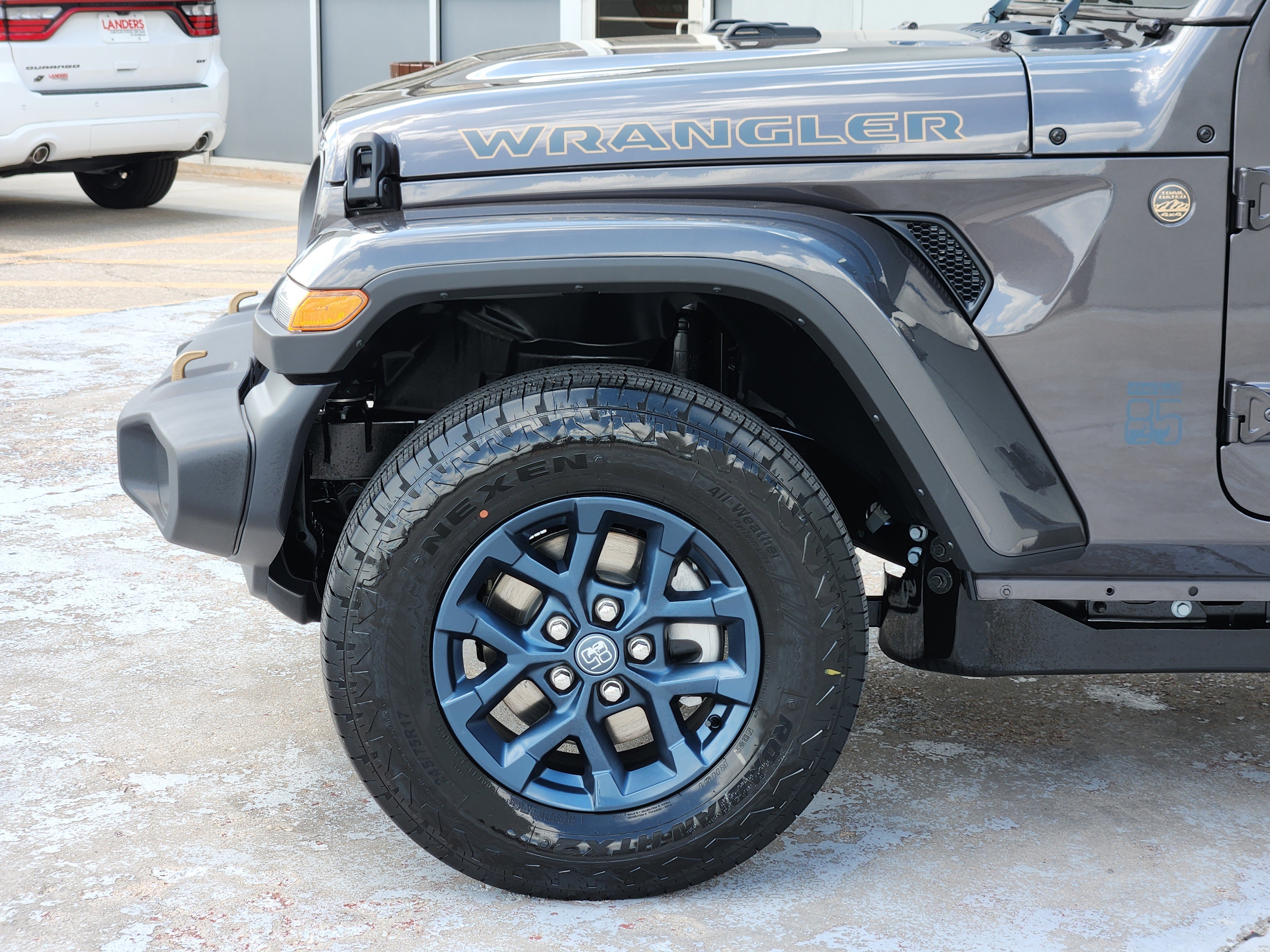 New 2026 Granite Crystal Metallic Clearcoat Jeep 85th Anniversary image 5