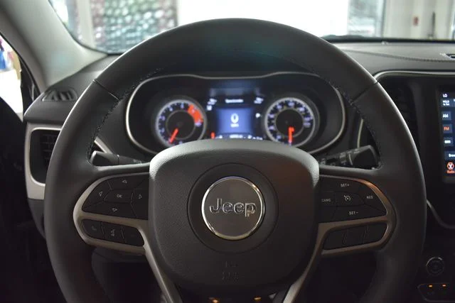 2022 Jeep Cherokee Latitude Lux - Photo 32