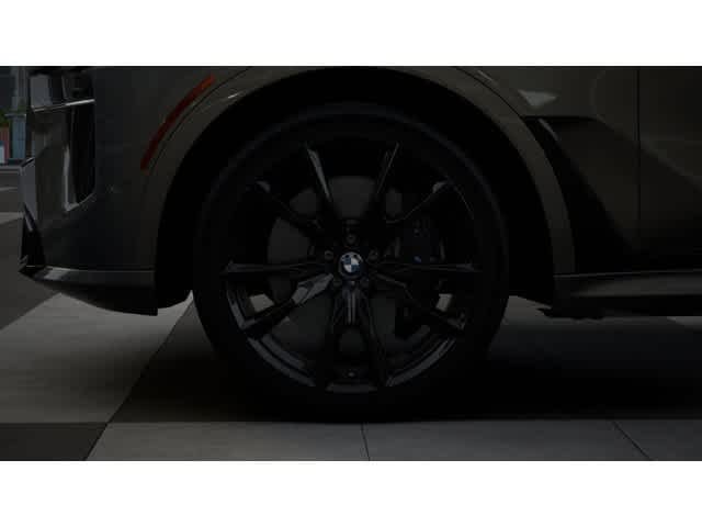New 2027 Dravit Grey Metallic BMW M60i image 7