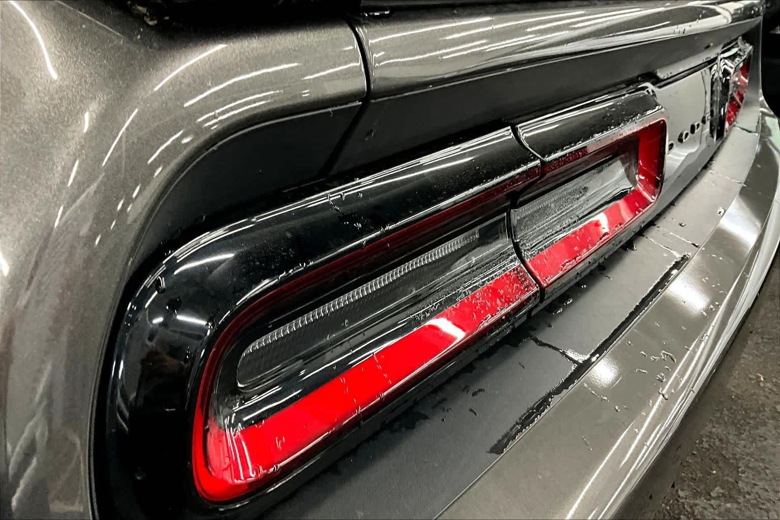 Used 2023 Granite Pearlcoat Dodge SXT image 28