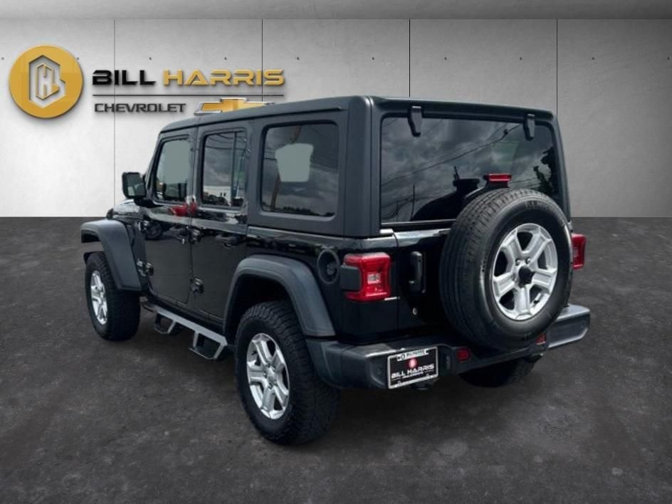Used 2019 Black Jeep Unlimited Sport S image 12