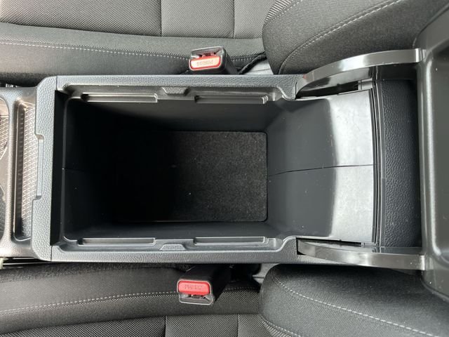 Used 2024  Honda LX image 29