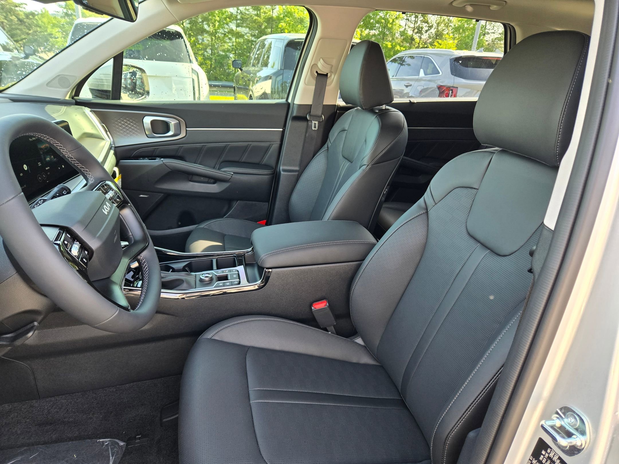 New 2026 Ivory Silver Kia SX image 25