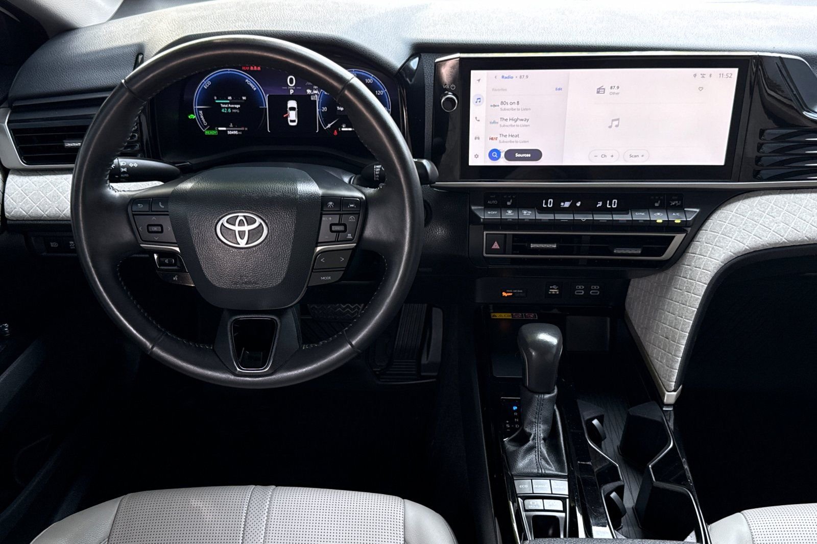 Used 2025 Beige Toyota XLE image 13