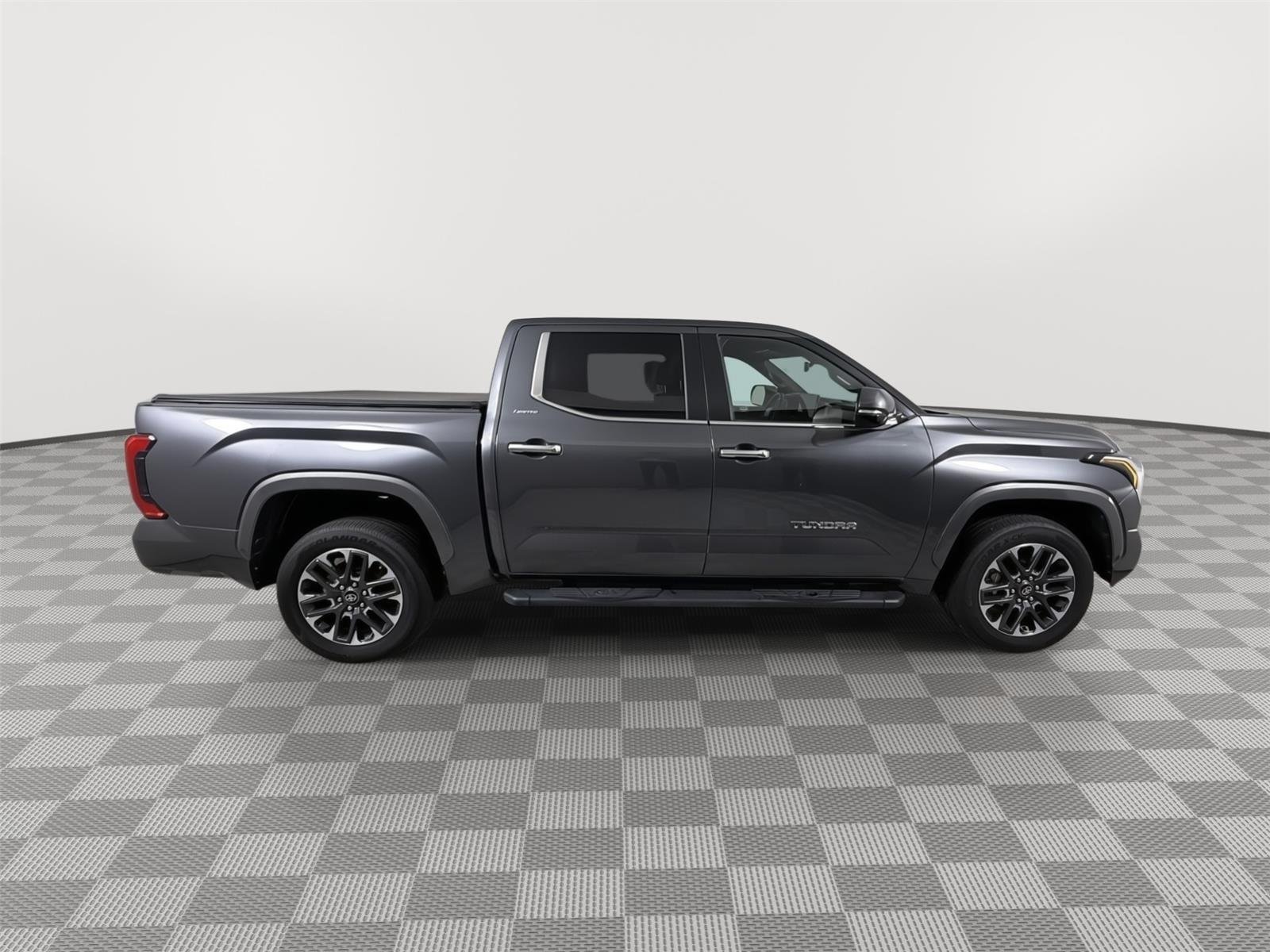 Used 2025 Magnetic Gray Metallic Toyota Limited image 17