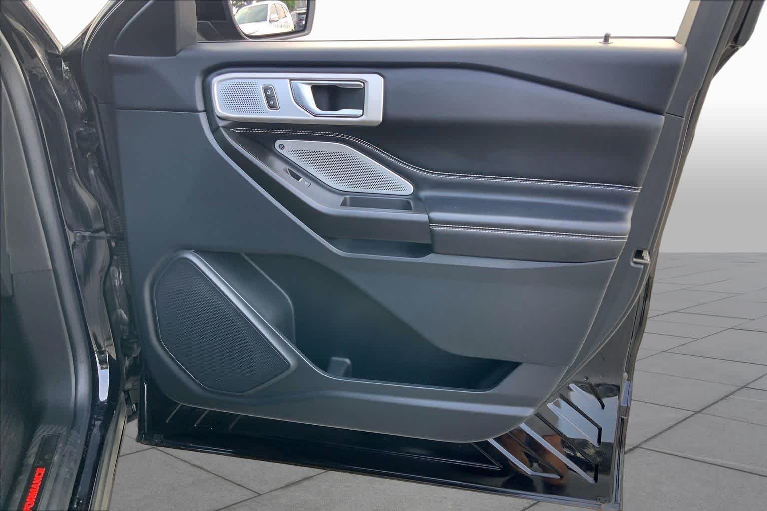 Used 2020 Agate Black Metallic Ford ST image 43
