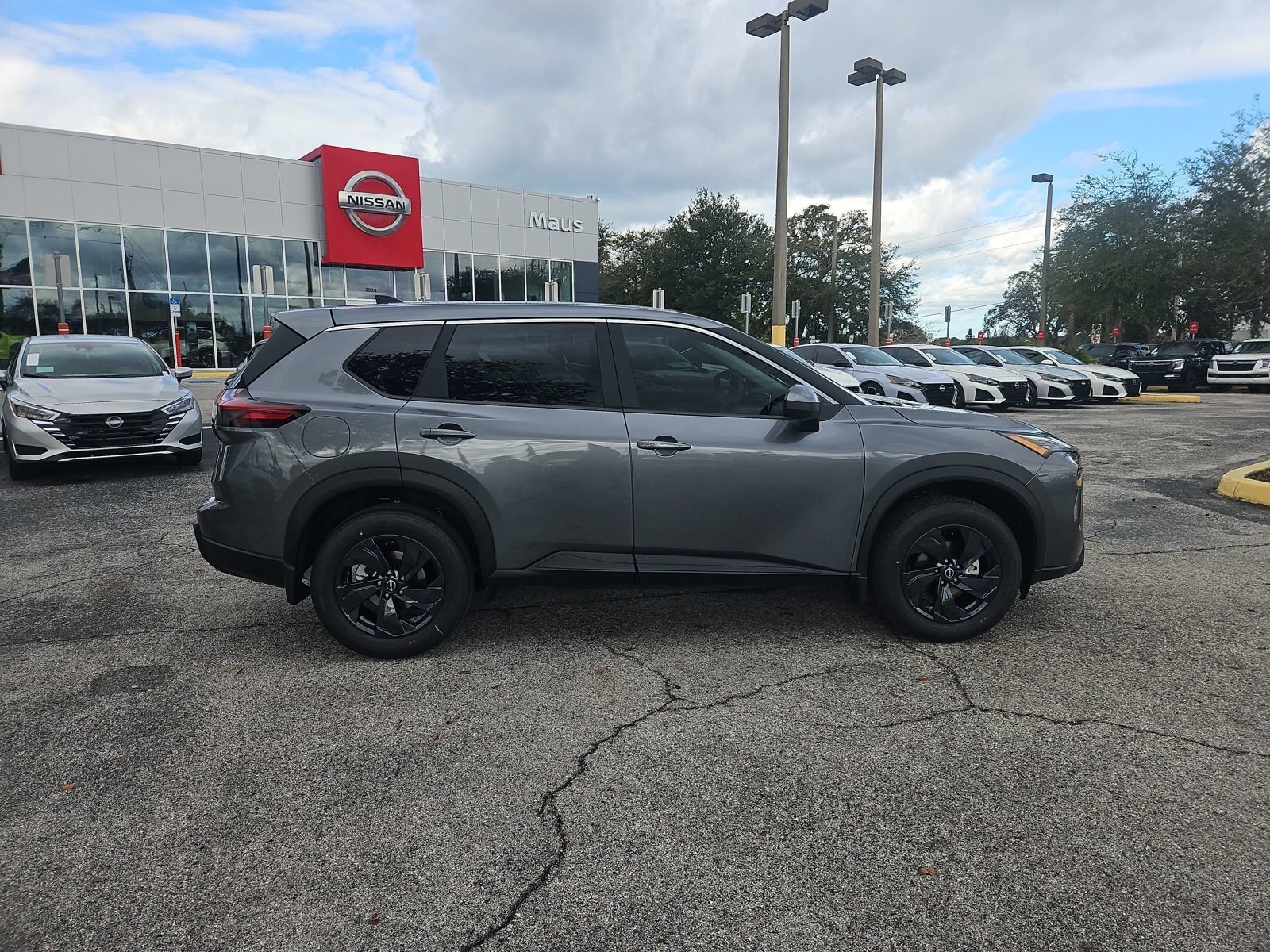 New 2026 Nissan Rogue SV 4D Sport Utility