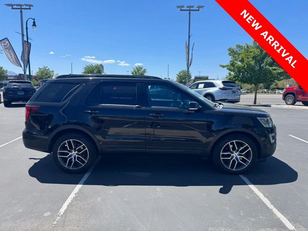 Used 2016 Black Ford Sport image 3