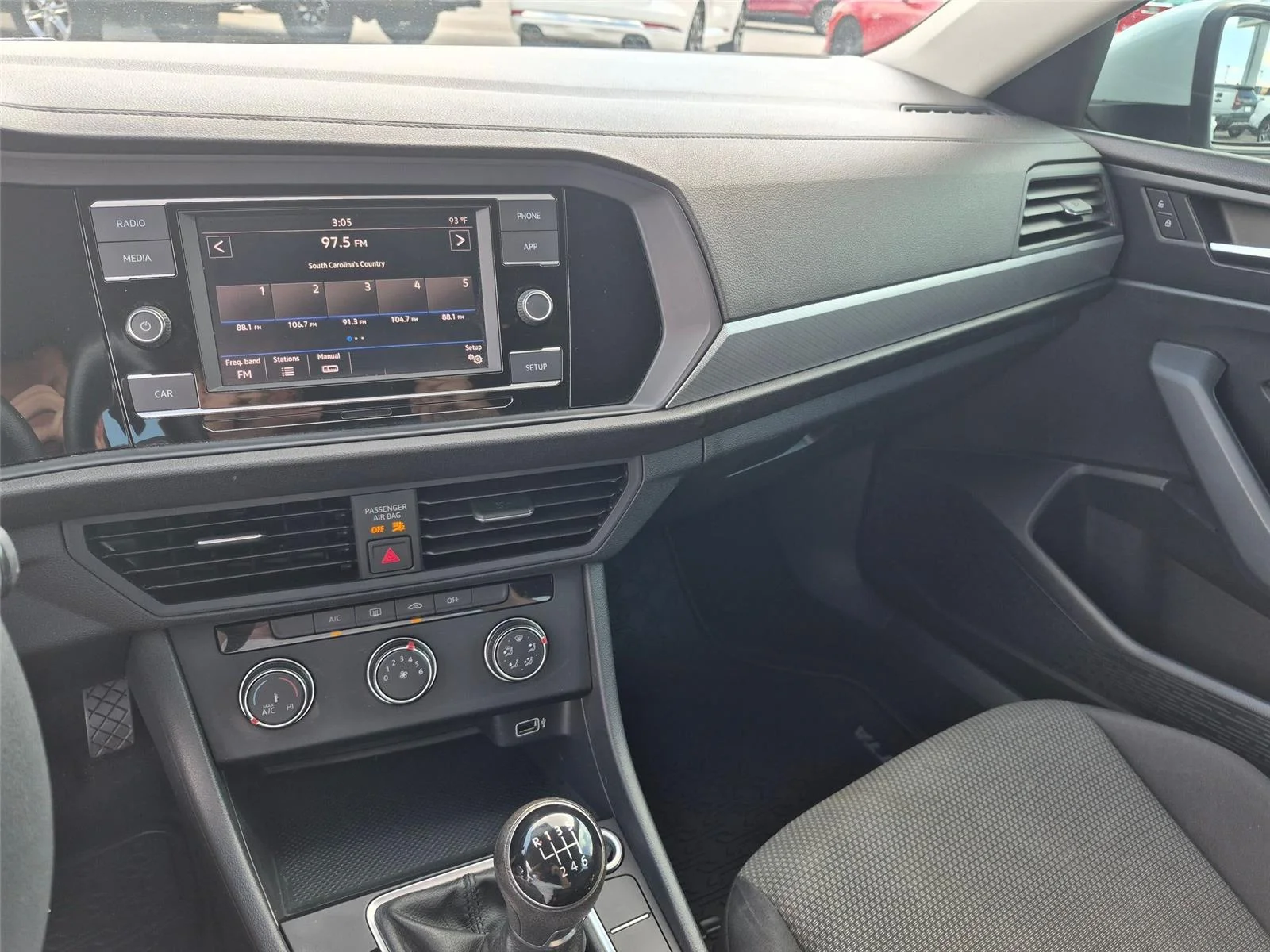 Used 2019 Pure White Volkswagen S image 19