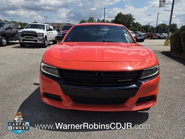 Used 2022 Orange Dodge SXT image 2
