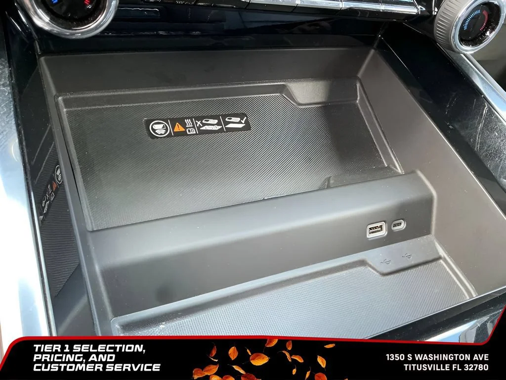 Used 2025 Lakeshore Blue Metallic Chevrolet Premier image 34