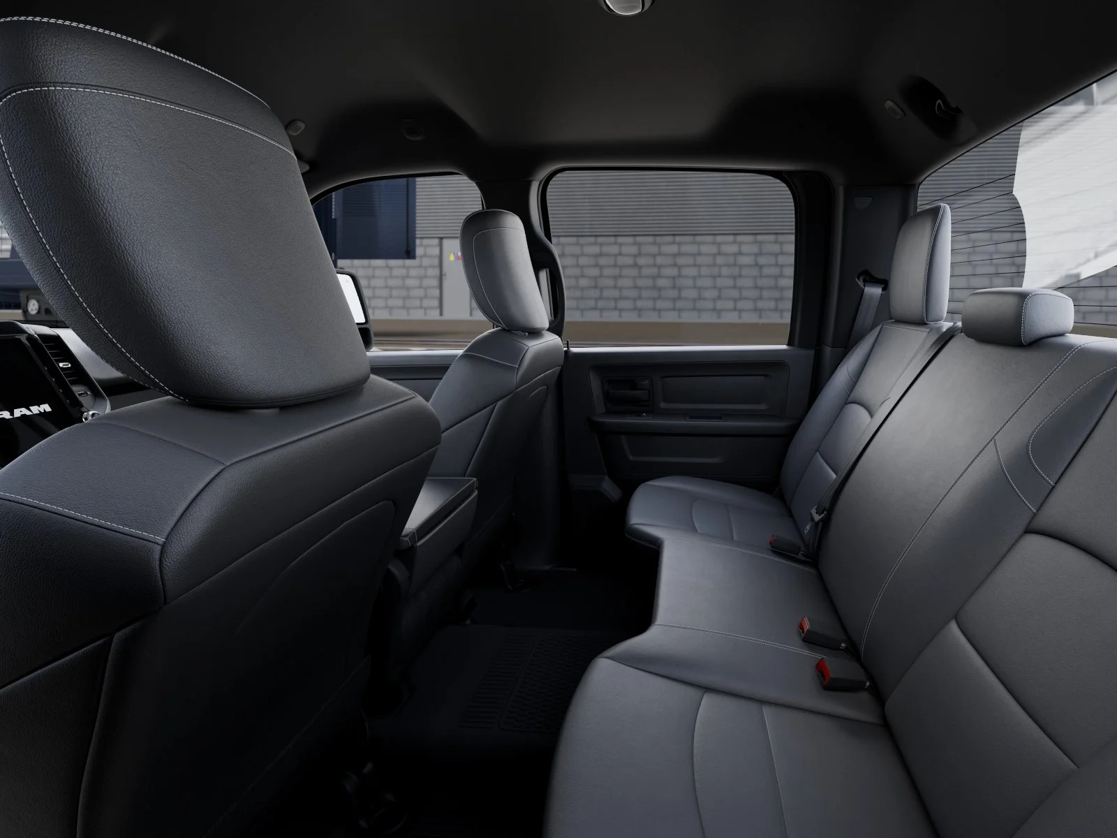 New 2026 Diamond Black Crystal Pearl-Coat Exterior Paint RAM TRADESMAN image 23