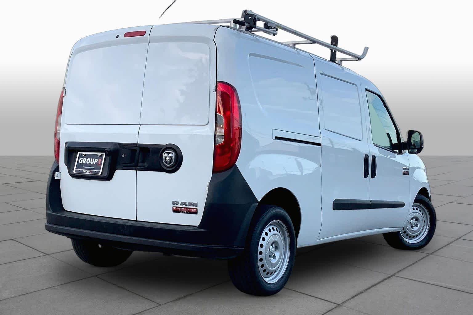 Used 2021 Bright White Ram Tradesman image 11