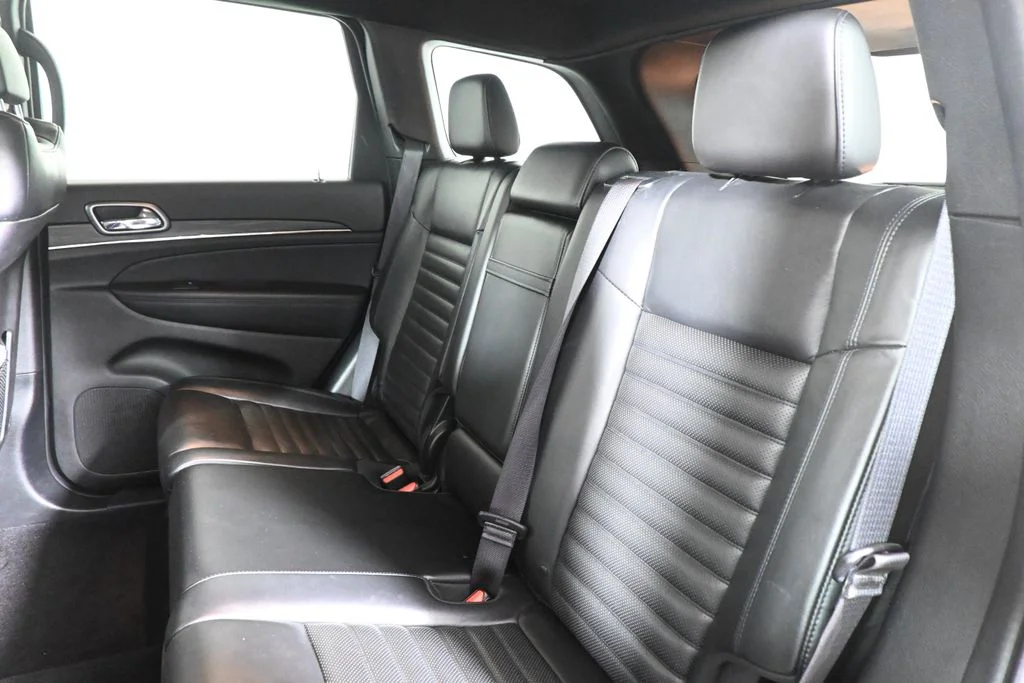 Used 2021 Red Jeep Limited X image 4