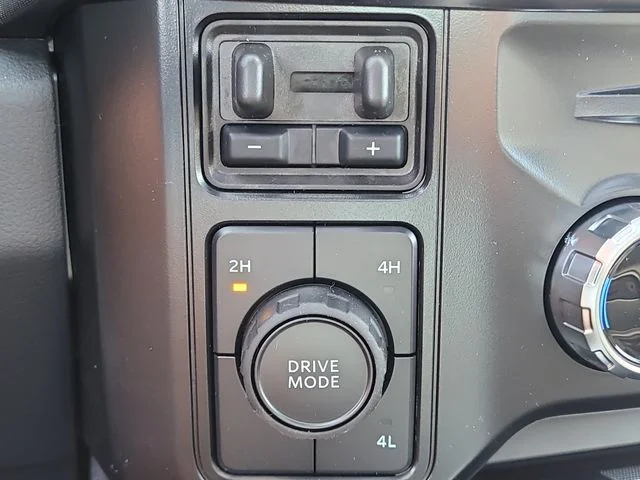 New 2026 Avalanche Ford Platinum image 30