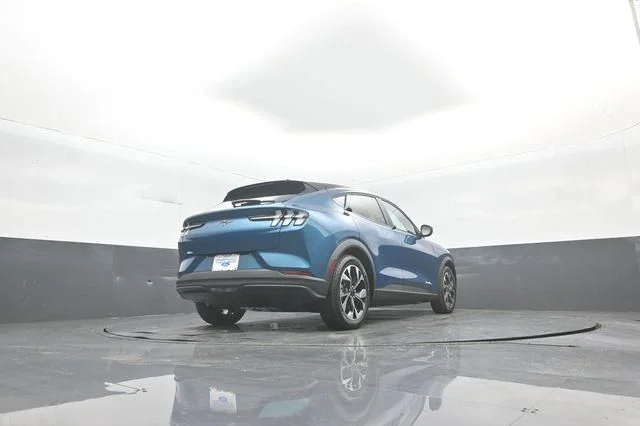 New 2026 Blue Ford Select image 38