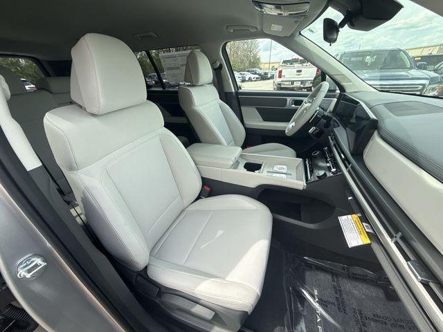 New 2026 Silver Hyundai SE image 24