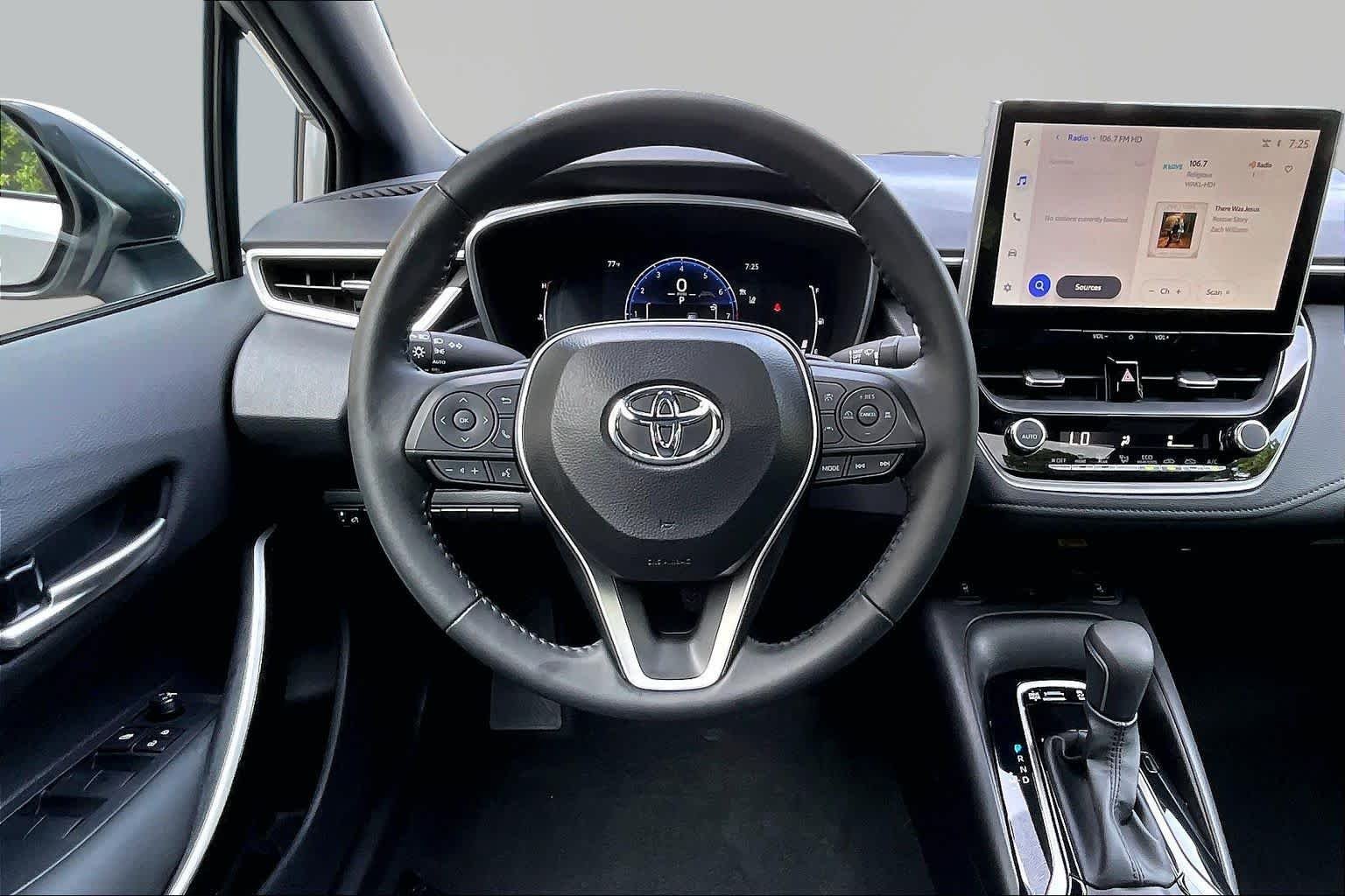 Used 2025 Classic Silver Metallic Toyota XSE image 6