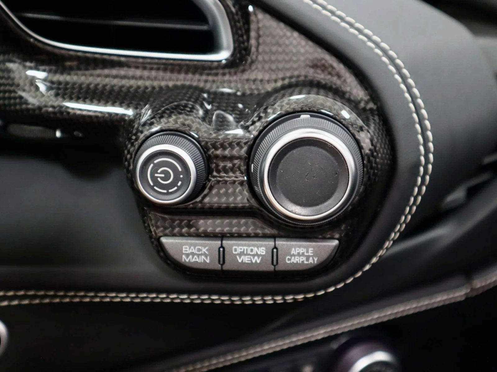 Certified Used 2018 Nero Ferrari  image 33