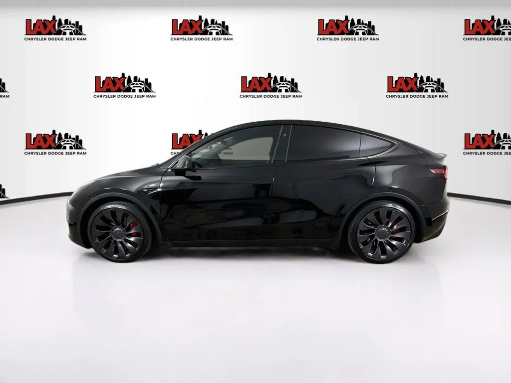 Used 2024 Black Tesla Performance image 4