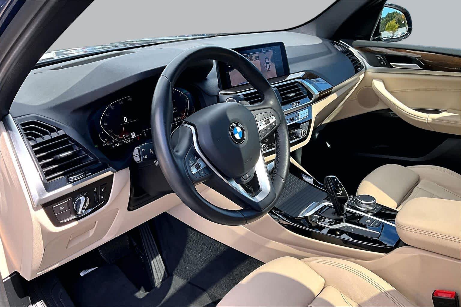 Used 2021 Phytonic Blue Metallic BMW sDrive30i image 18