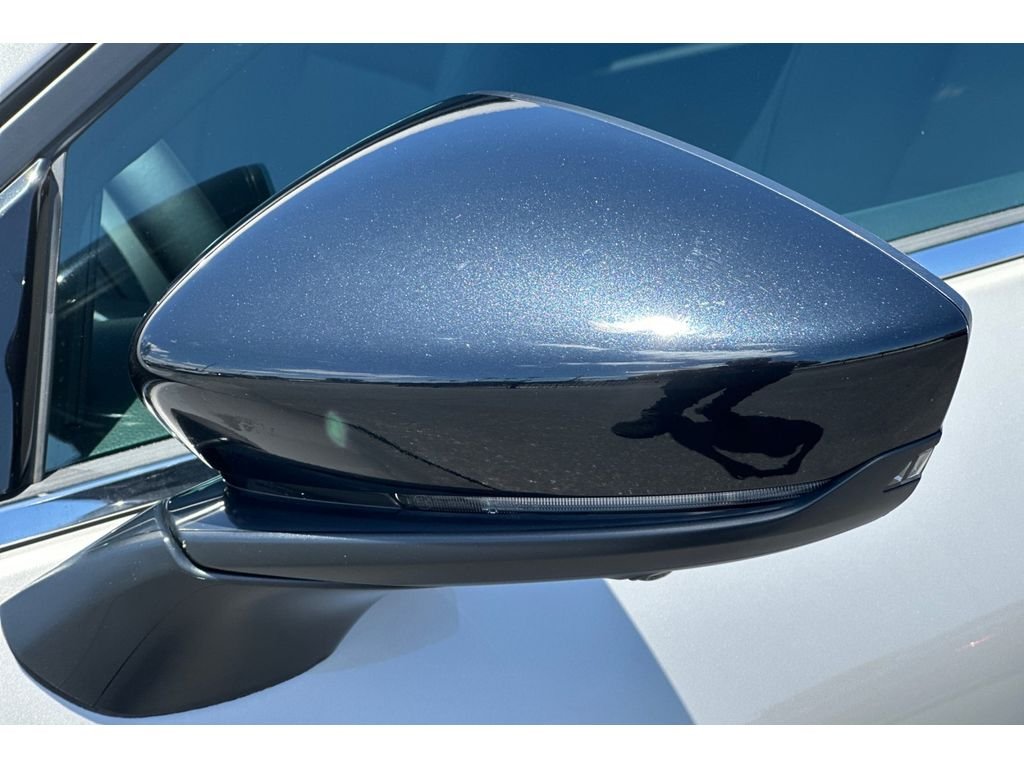 Certified Used 2025 Platinum Quartz Metallic Mazda 2.5 Turbo Premium Plus image 10