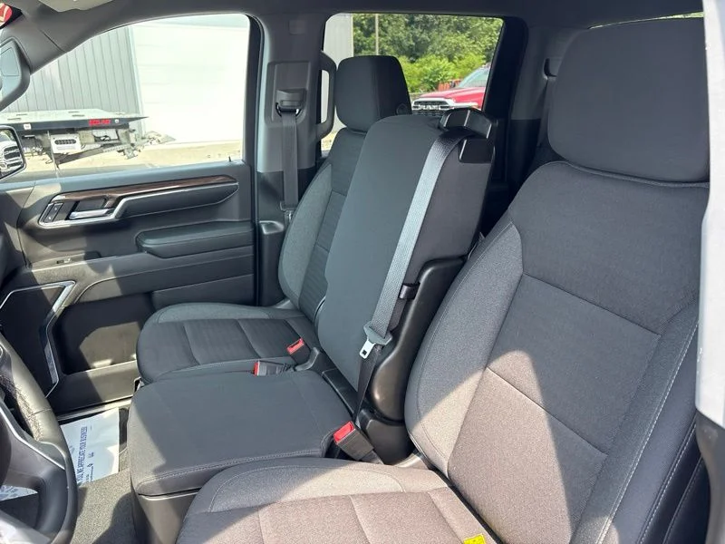 Used 2024 Gray Chevrolet LT image 23