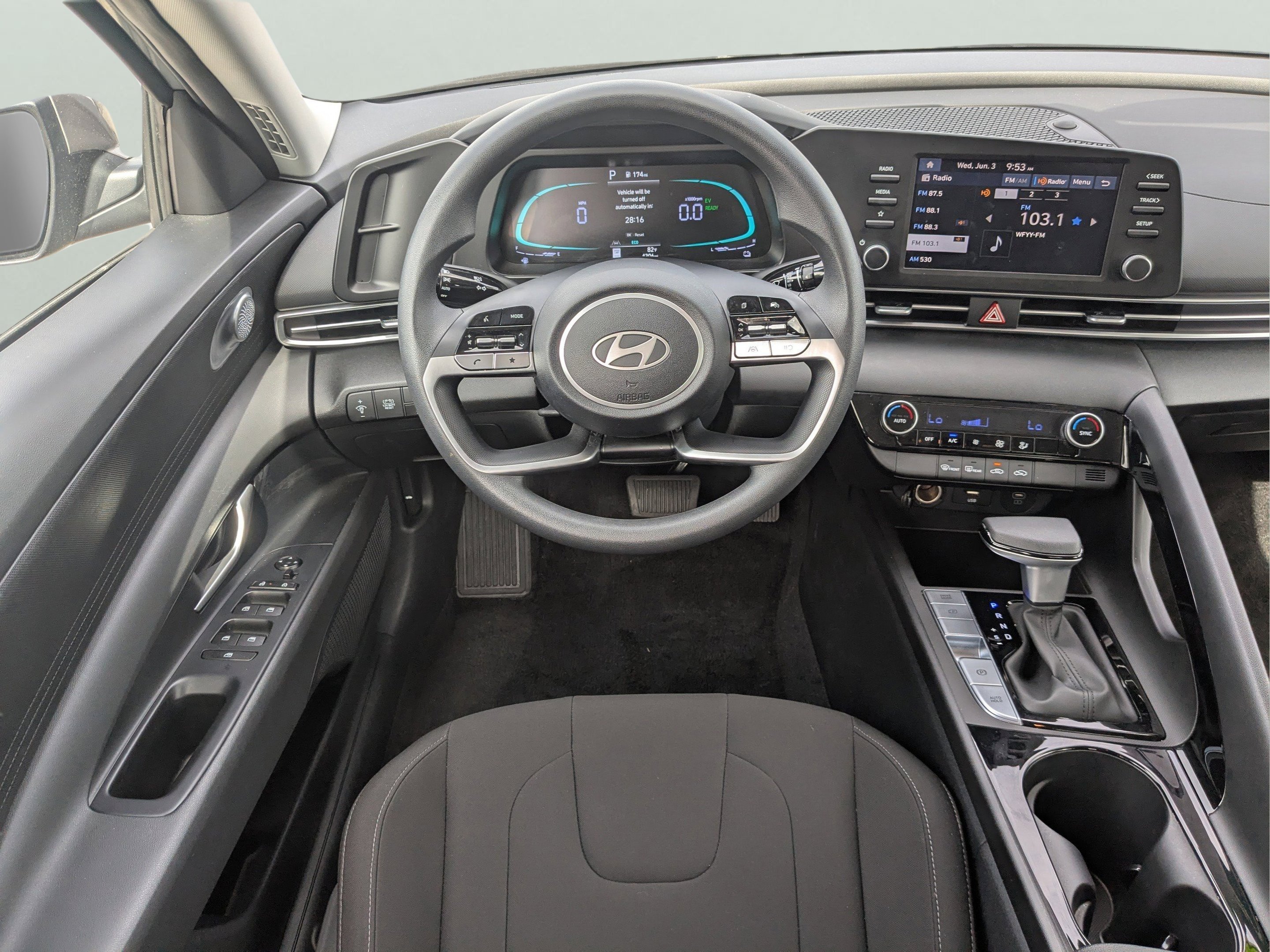 Used 2025 Fluid Metal Hyundai Blue image 12