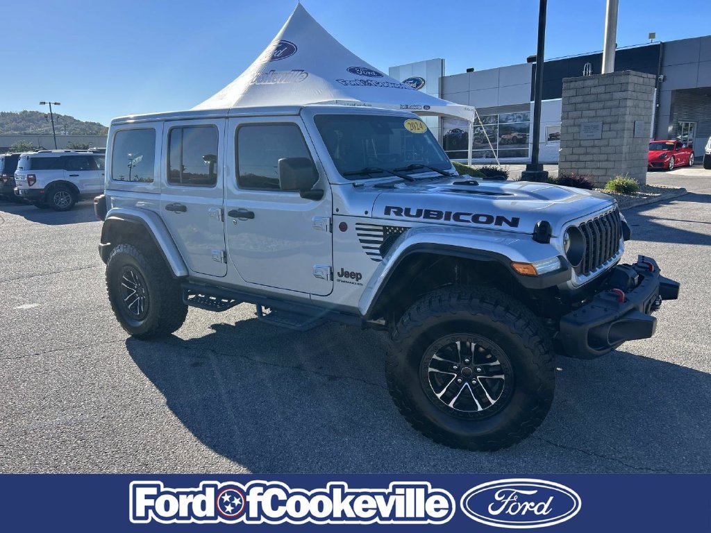 Certified Used 2024 Silver Zynith Clearcoat Jeep Rubicon X image 2