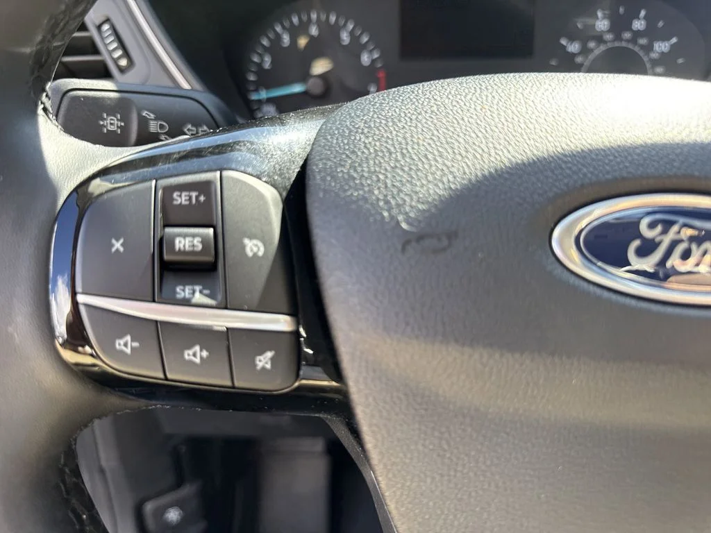 Used 2022 Carbonized Gray Metallic Ford SE image 21