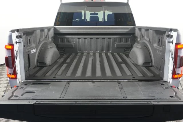 Used 2023 Oxford White Ford Raptor image 10