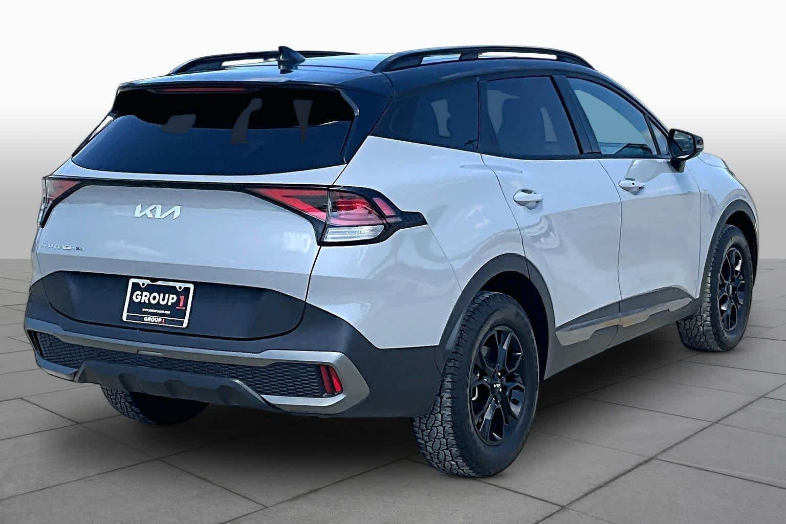 Used 2024 Wolf Gray/Ebony Black Roof Kia X-Pro image 11