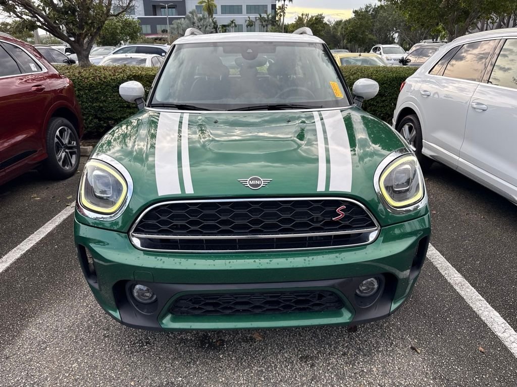Used 2024 Green MINI Signature image 2