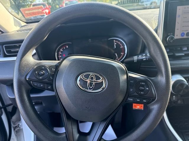Certified Used 2025 Ice Toyota LE image 17