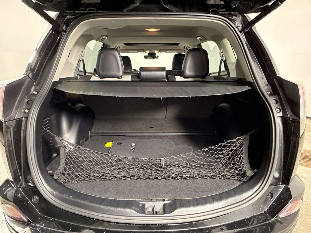Used 2016 Black Sand Pearl Toyota Limited image 27