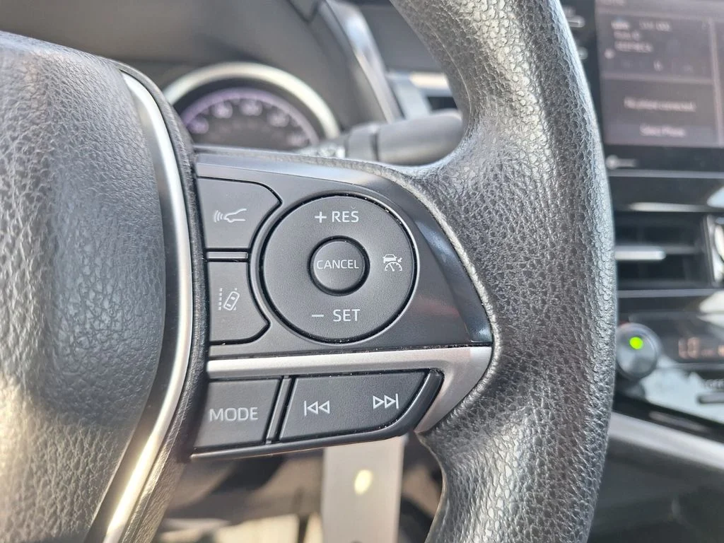Used 2023 Silver Toyota LE image 16