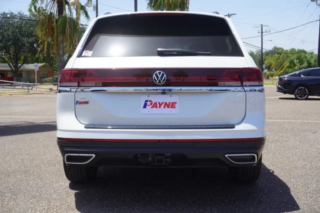 New 2026 Opal White Pearl Volkswagen 2.0T SE w/Technology image 8