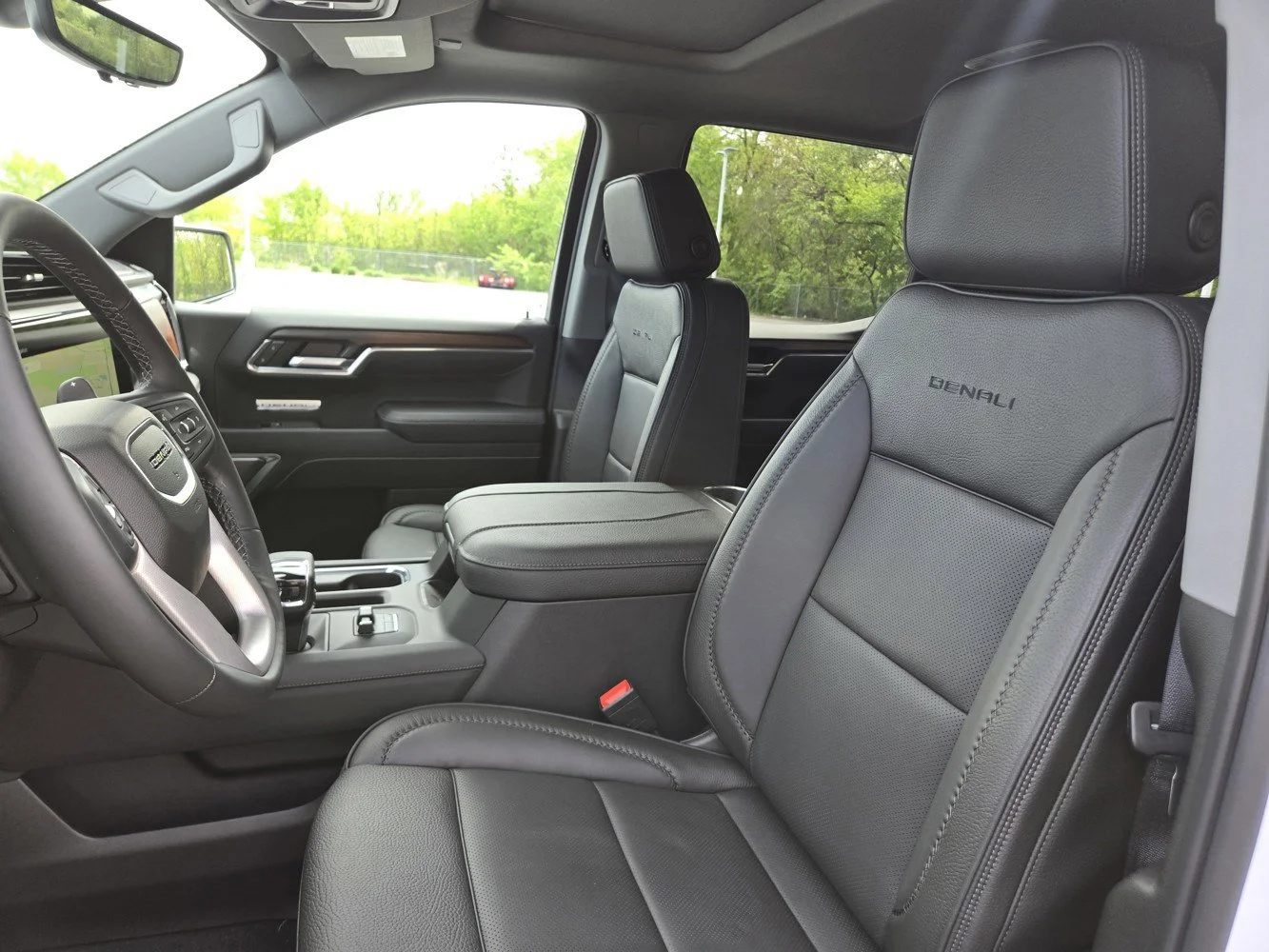 2026 GMC Sierra 1500 Denali - Photo 17