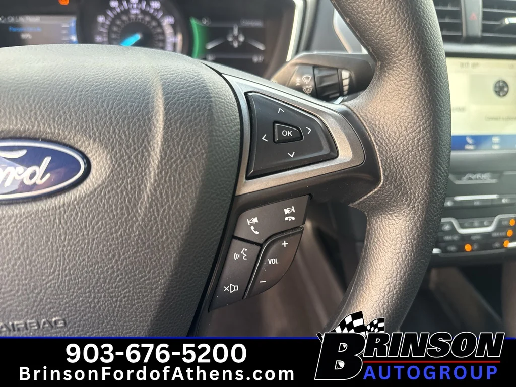 Used 2020 Agate Black Metallic Ford SE image 19