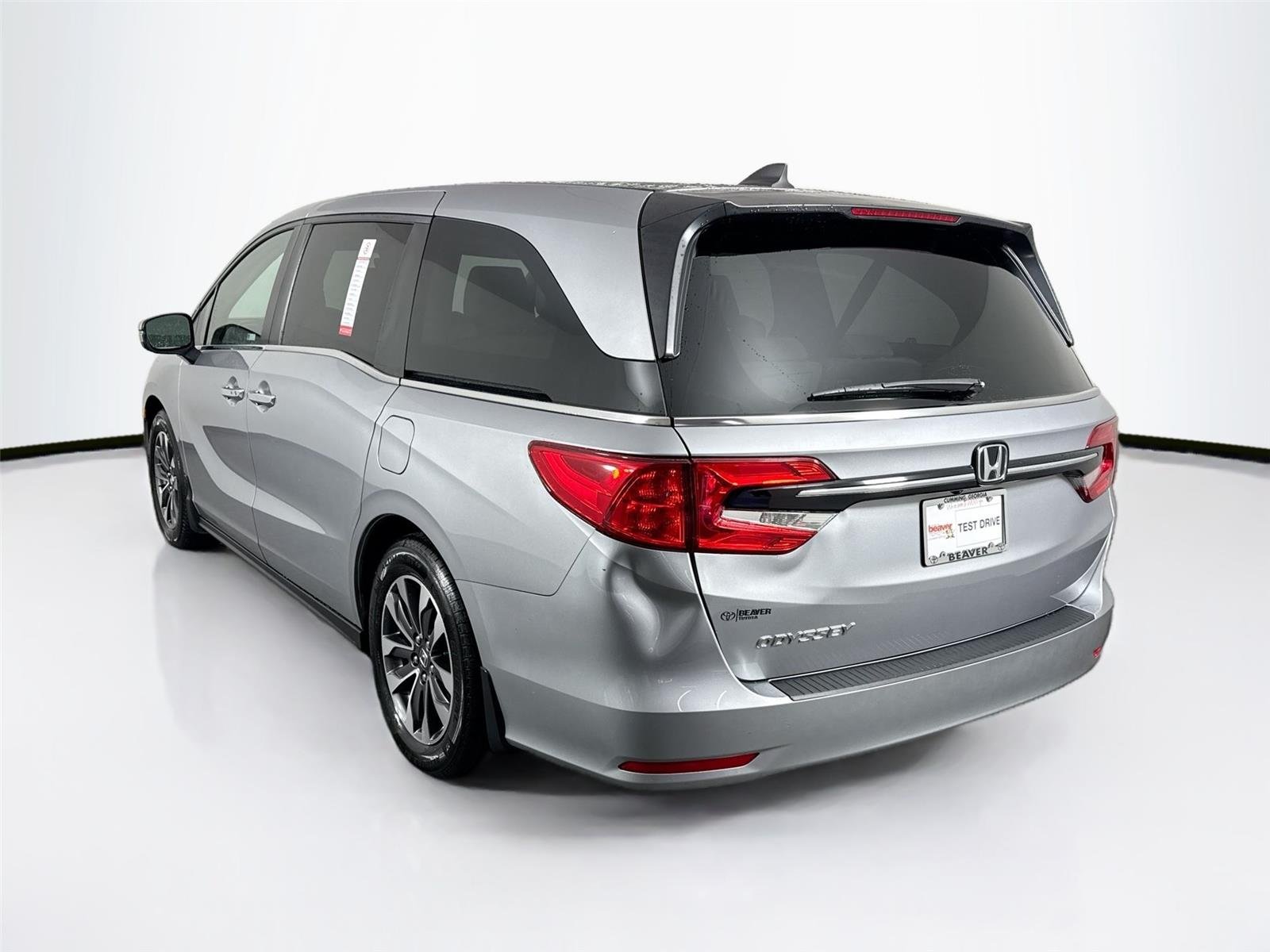 Used 2023 Lunar Silver Metallic Honda EX-L image 12