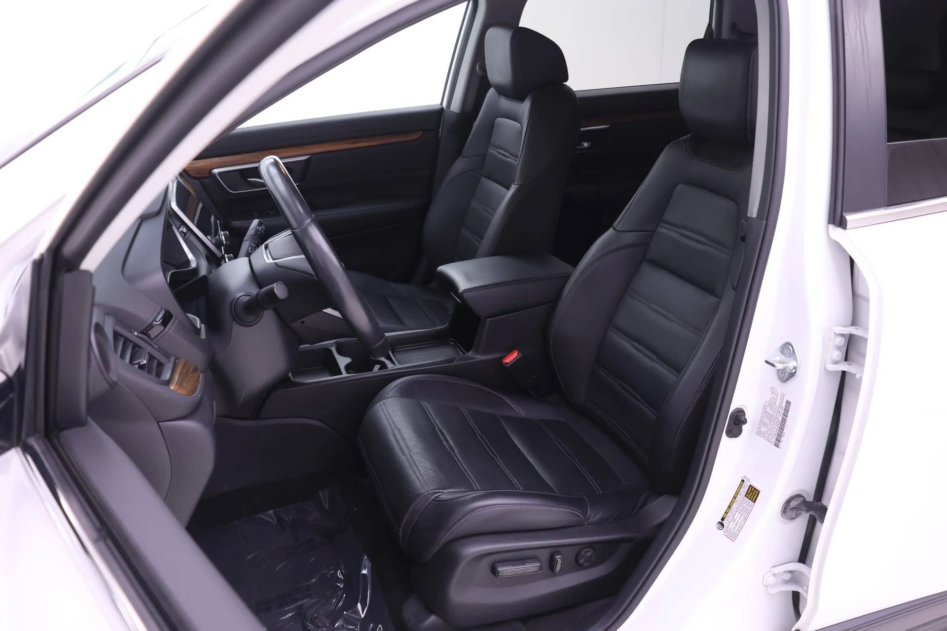 Certified Used 2022 Platinum White Pearl Honda EX-L image 4