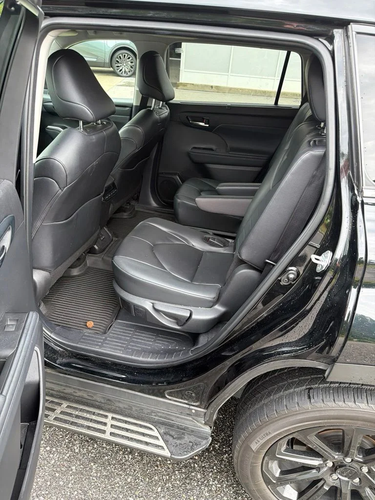Used 2024 Black Toyota XLE image 18