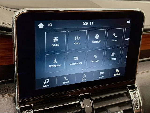 Used 2019 Black Lincoln Reserve image 15