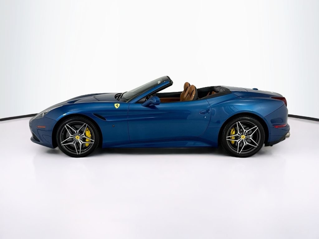 Used 2015 Blu California Ferrari T image 8