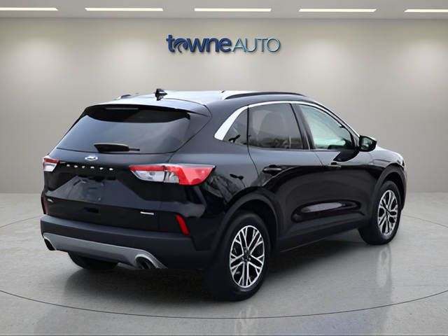 Used 2022 Black Ford SEL image 7