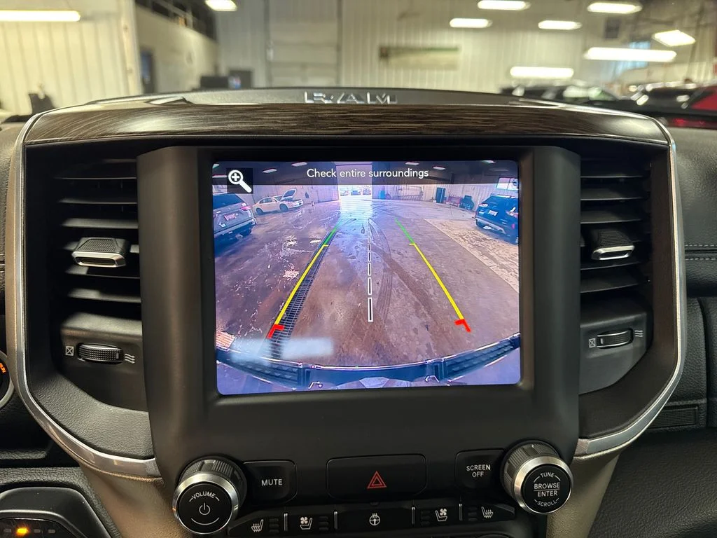 Used 2020 Silver Ram Laramie image 24